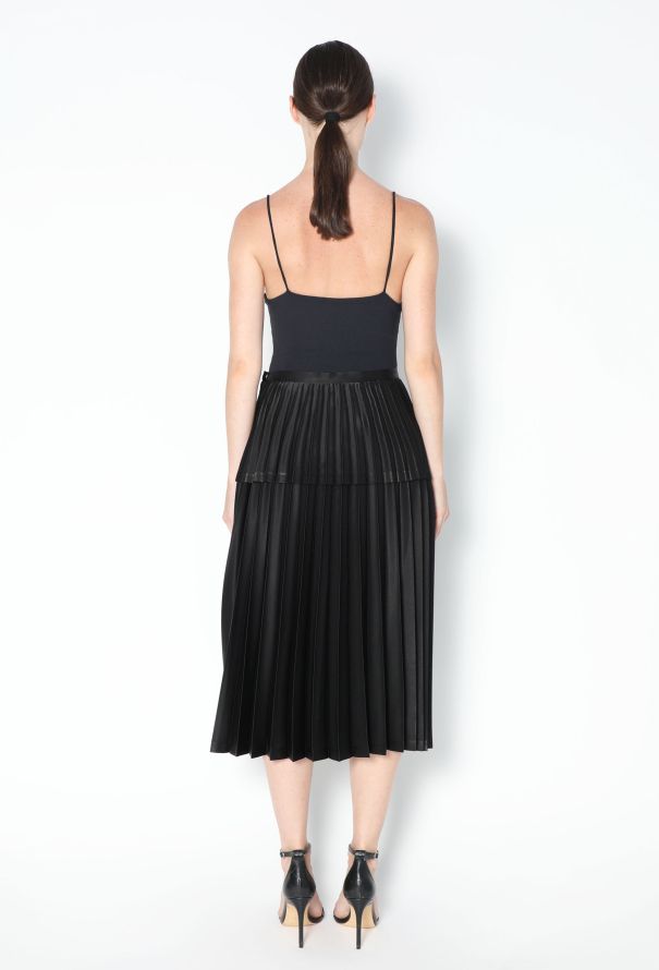 Noir Tiered Pleated Skirt - 4