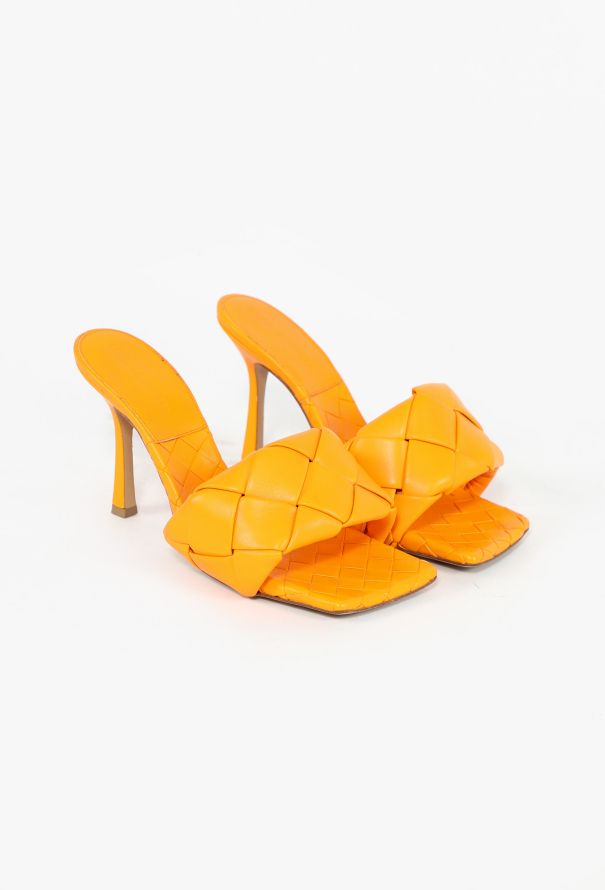 Bottega Veneta Lido Intrecciato Leather Mules, Resort 2020 - 4