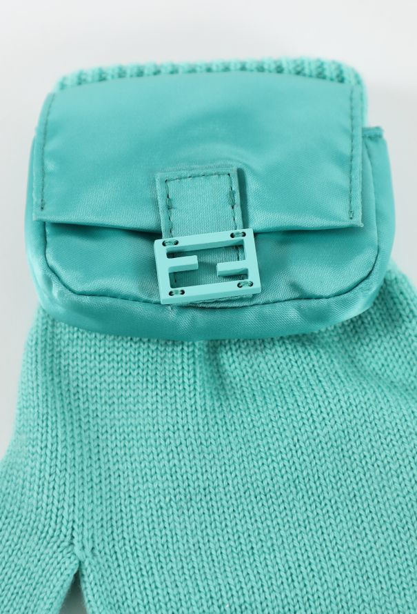 Fendi Resort 2023 Mini Baguette Bag Gloves - 5