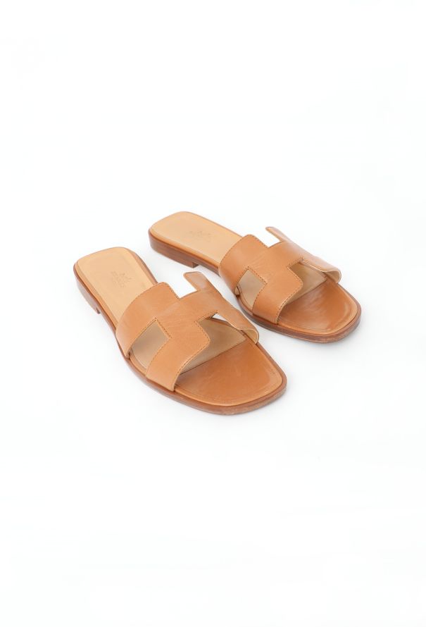 Hermès Caramel brown 'Oran' Leather Sandals - 2