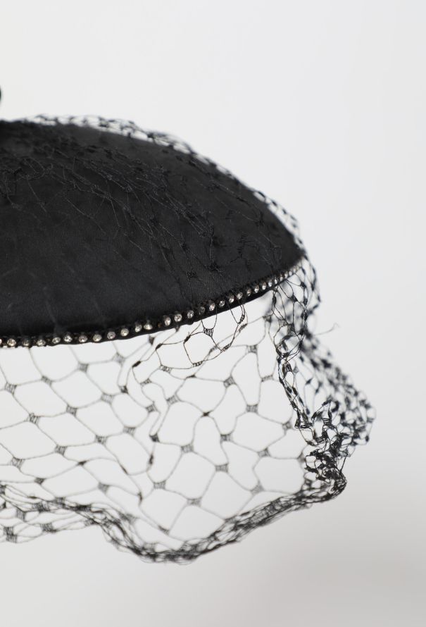 Lace Embellished Head Piece - 4