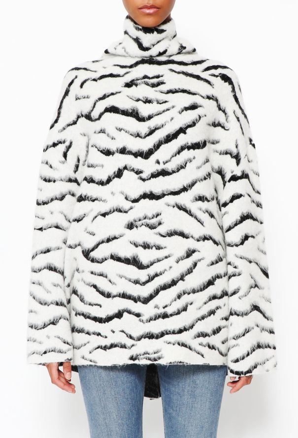 Givenchy F/W 2018 Bicolor Mohair Sweater - 1