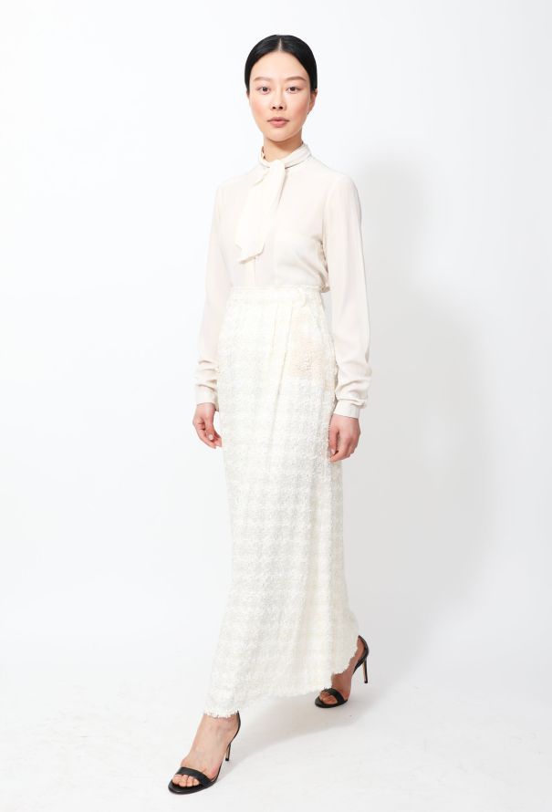 Dolce & Gabbana Embroidered Tweed Long Skirt - 3