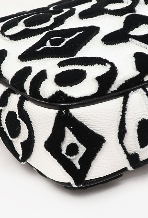 Louis Vuitton 2021 x Urs Fischer Pochette Bag - 11
