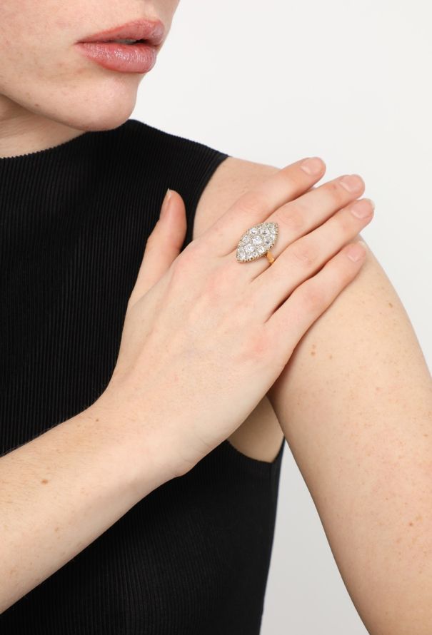 Vintage Fine Jewelry Vintage 18k Yellow Gold Diamond Marquise Ring - 4