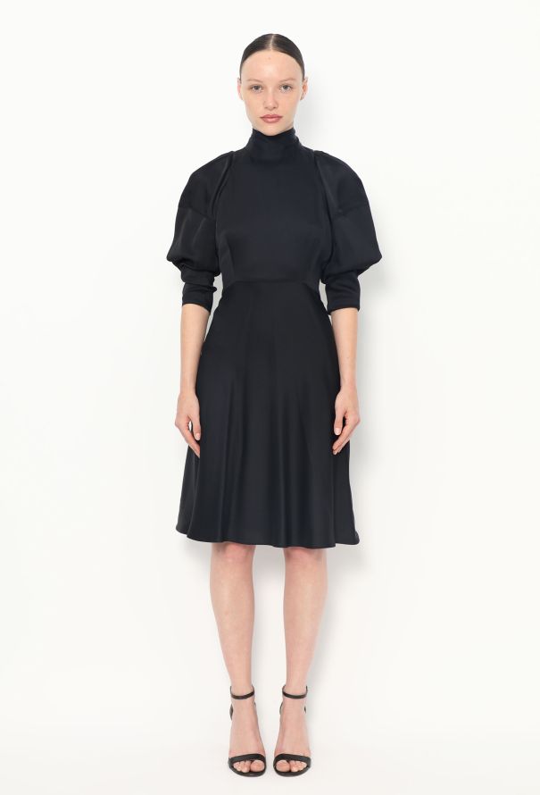 Khaite F/W 2018 Crêpe Lavallière Dress - 1