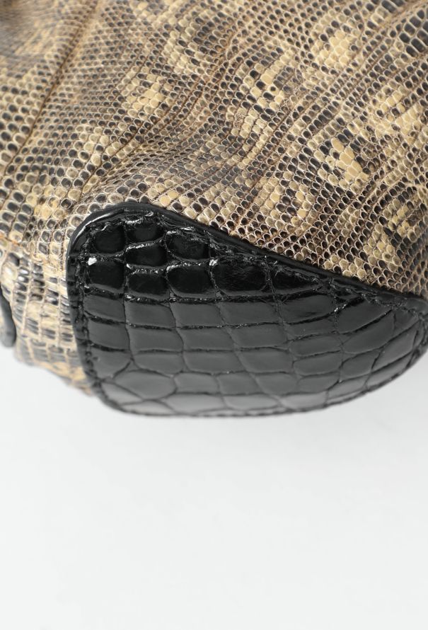 Prada F/W 2004 Lizard Embellished Shoulder Bag - 10