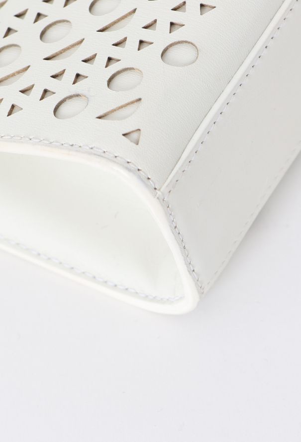 Alaïa Laser Cut Vienne Clutch - 9