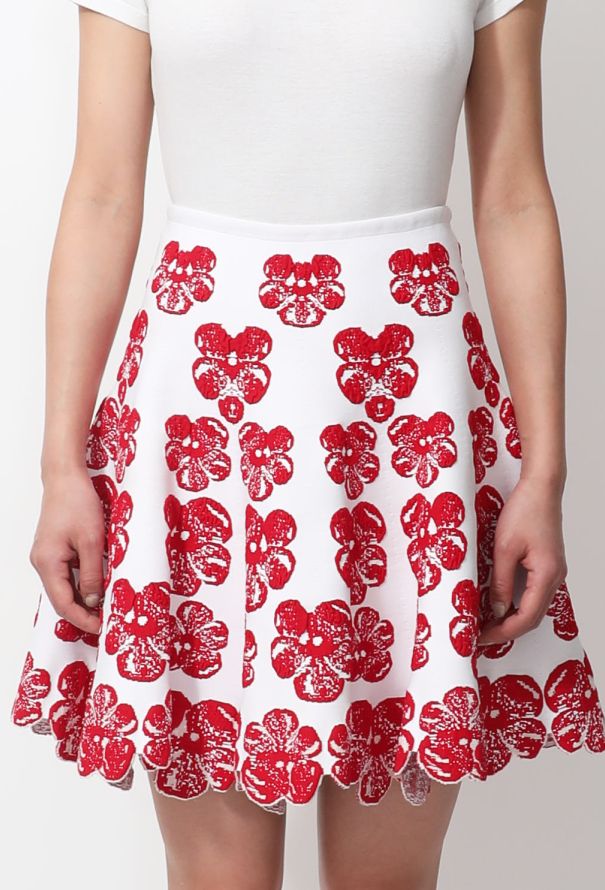 Alaïa S/S 2017 Floral Textured Skirt Red - 3