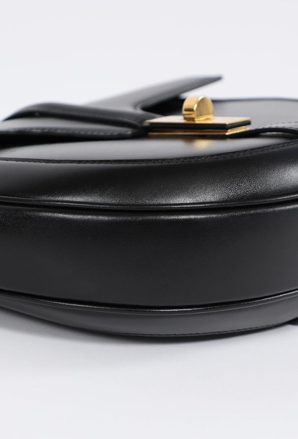 Céline S/S 2019 Small Besace 16 Crossbody Bag - 10