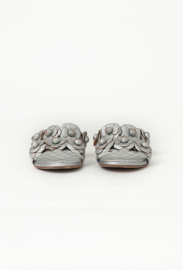 Chanel Camélia Quilted Leather Sandals - 3