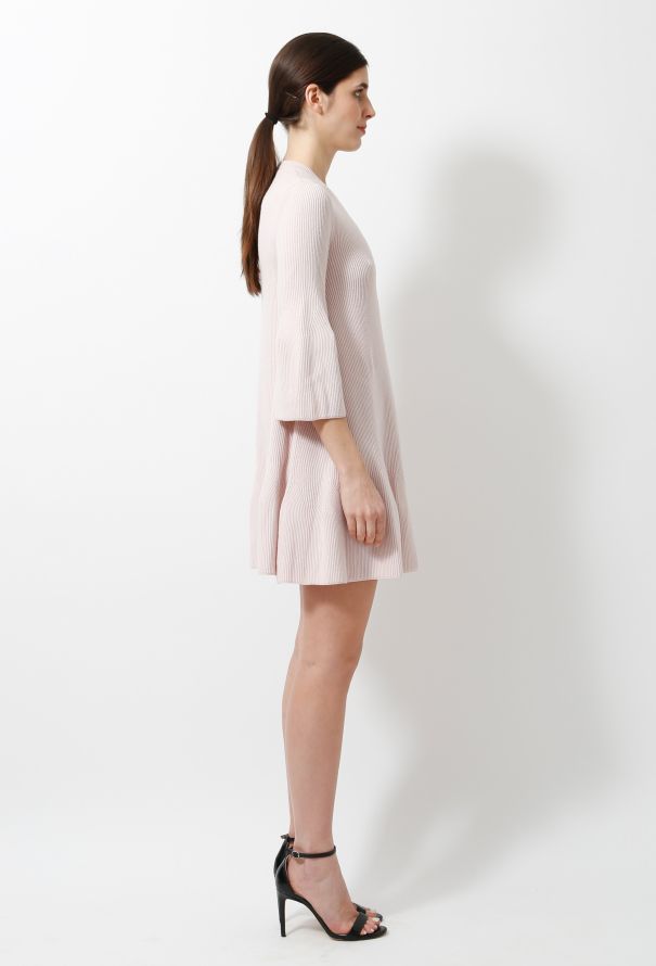 Alexander McQueen Cashmere Blend Ribbed Flared Dress - 3