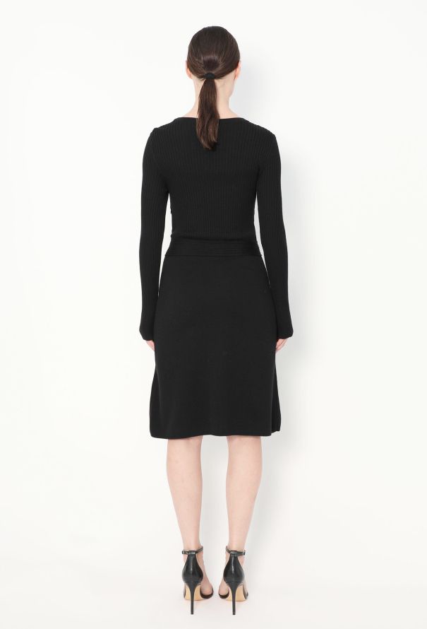 Valentino Ribbed Chevron Lace Dress - 4