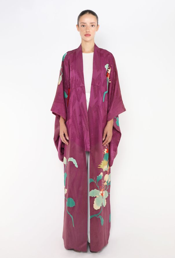 World Treasures Authentic Japanese Purple Floral Jacquard Kimono - 1