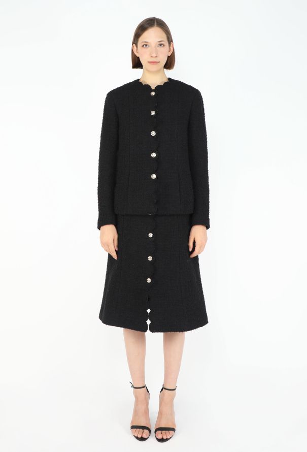 Chanel F/W 2020 Scalloped Tweed 'CC' Ensemble - 3