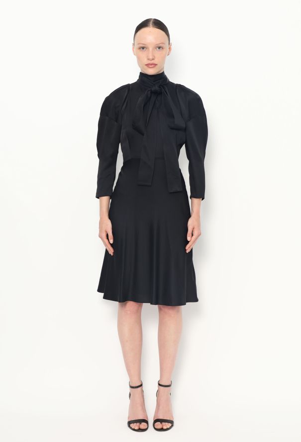 Khaite F/W 2018 Crêpe Lavallière Dress - 4