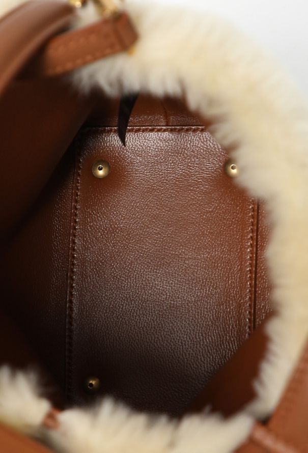 Saint Laurent Le 37 Shearling Bucket Bag - 13