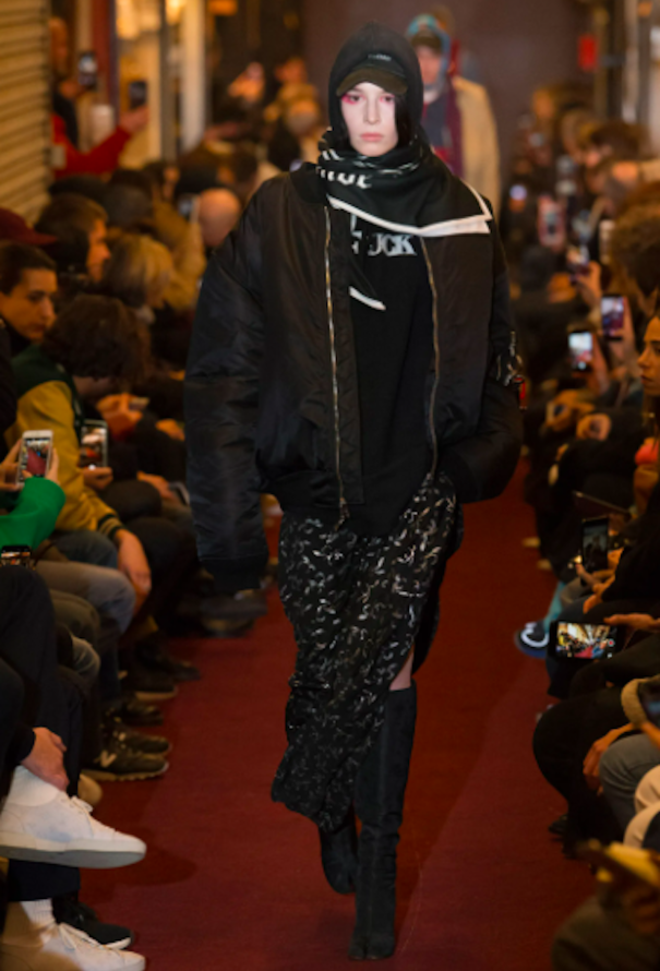 Vetements F/W 2018 x Alpha Industries Reversible Bomber - 4