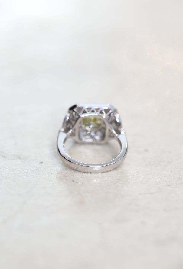 Vintage Fine Jewelry Elegant Platinum & Yellow 1.07 Carats Diamond Ring - 6