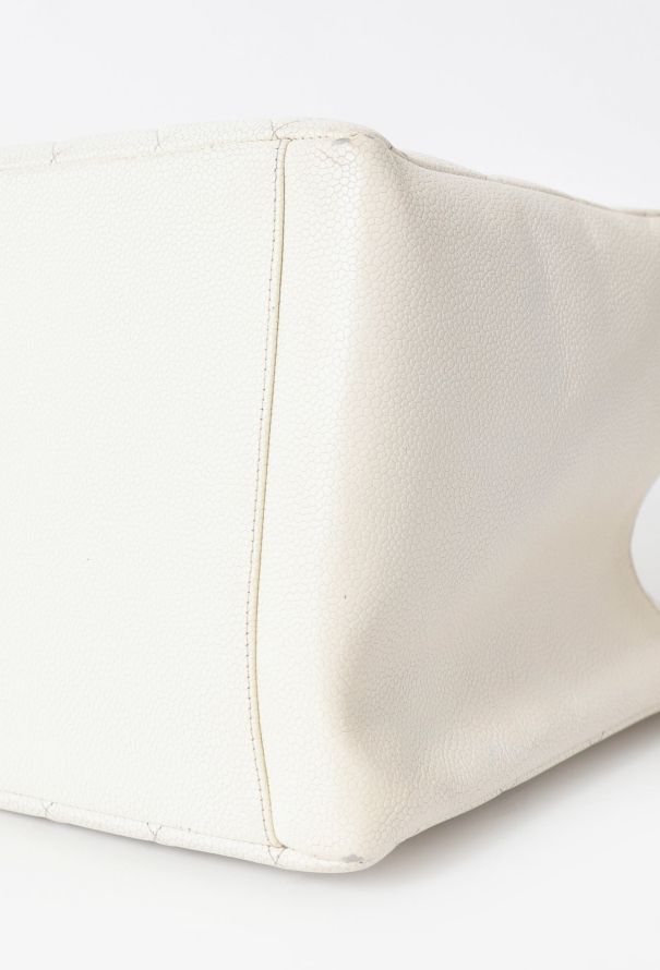 Chanel '90s Caviar Shopping Tote Bag - 7