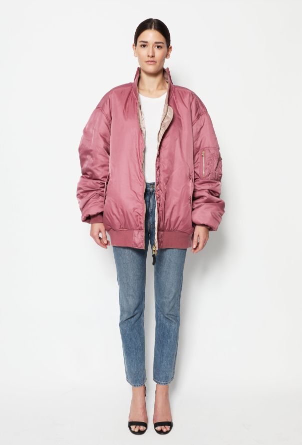 Vetements F/W 2018 x Alpha Industries Reversible Bomber - 3