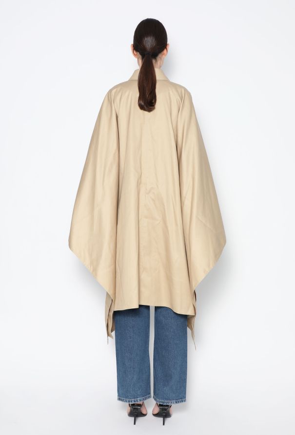 Givenchy F/W 2018 Gabardine Trench Cape - 6