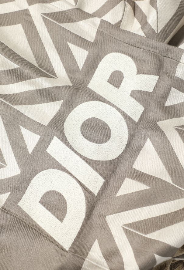 Dior 2023 Geometric Throw Blanket - 2