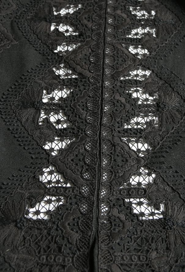 Valentino S/S 2017 Embroidered Lace Coat - 8