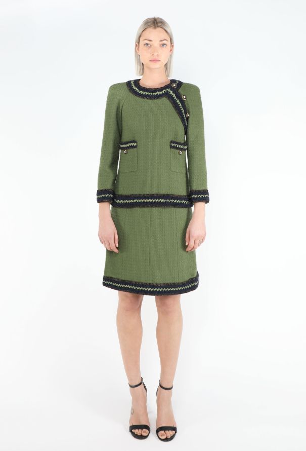 Chanel Pre-Fall 2010 Paris-Shanghai Tweed Braided Ensemble - 5