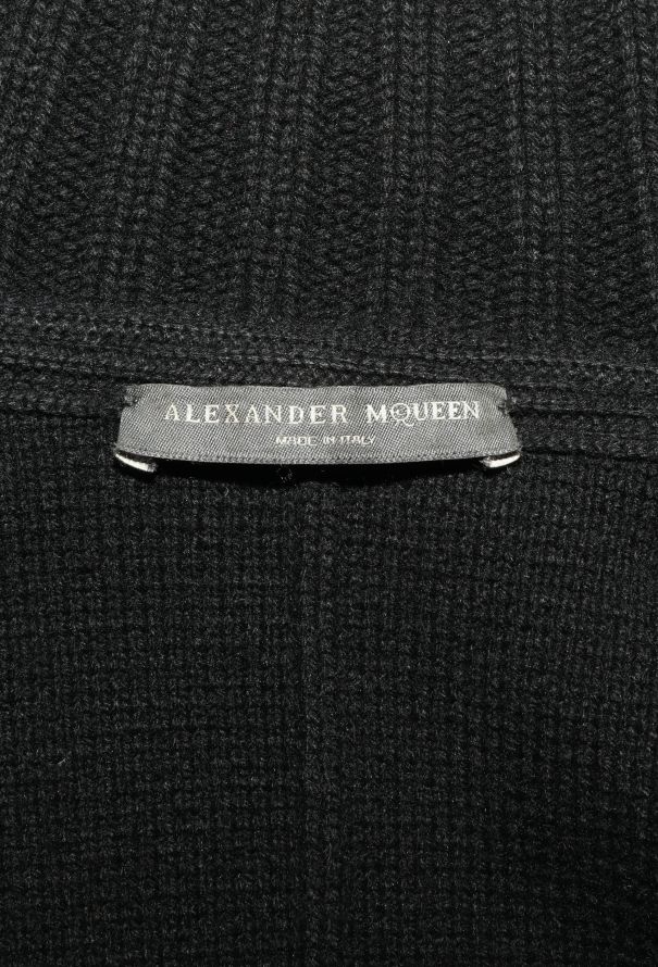Alexander McQueen Ribbed Knit Cape - 7