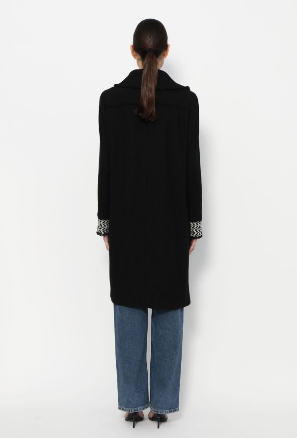 Chanel F/W 2004 Chevron Trim Bouclé Coat - 6