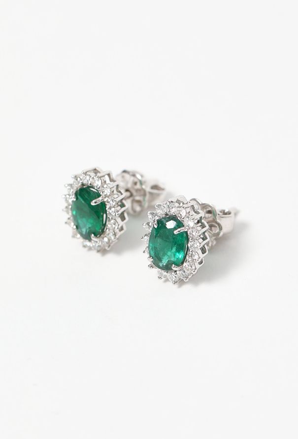 Modern Fine Jewelry 18k White Gold Diamond Halo Earrings with Zambian Emeralds - 3