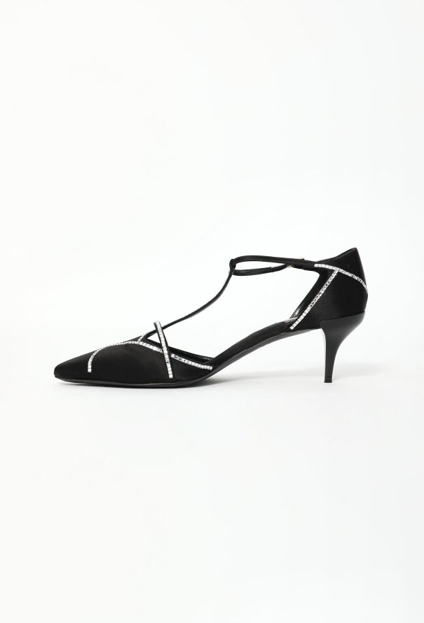 Roger Vivier Embellished Satin Pumps - 4