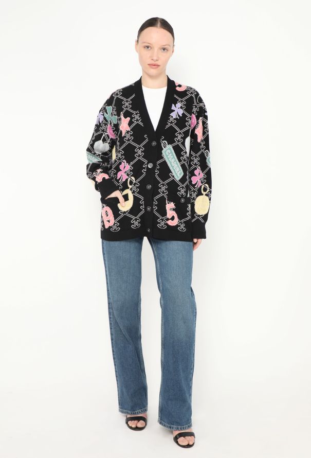 Chanel 2022 Cashmere Clover Cardigan - 4