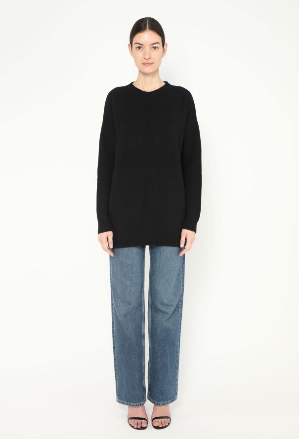 Valentino Pre-Fall 2023 Black Cashmere Sweater - 3