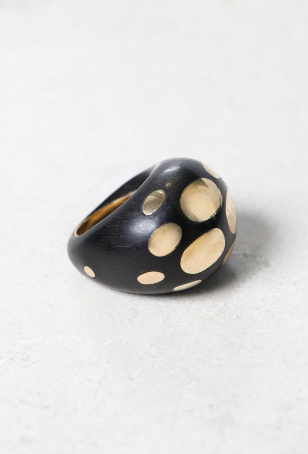 Modern Fine Jewelry Benedikt Von Lepel 18k Gold & Ebony Tondo Ring - 3