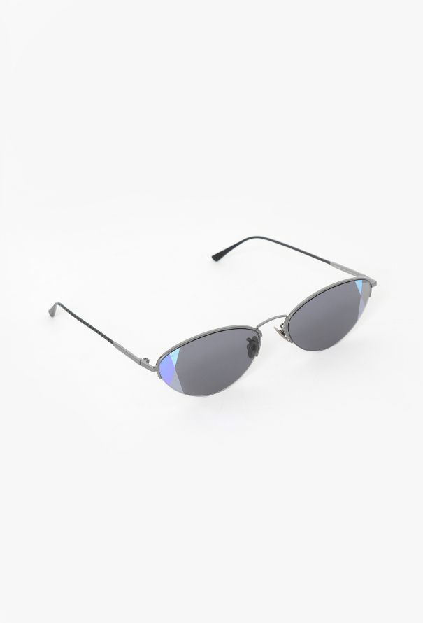 Bottega Veneta 2022 Metallic Cat-Eye Sunglasses - 3