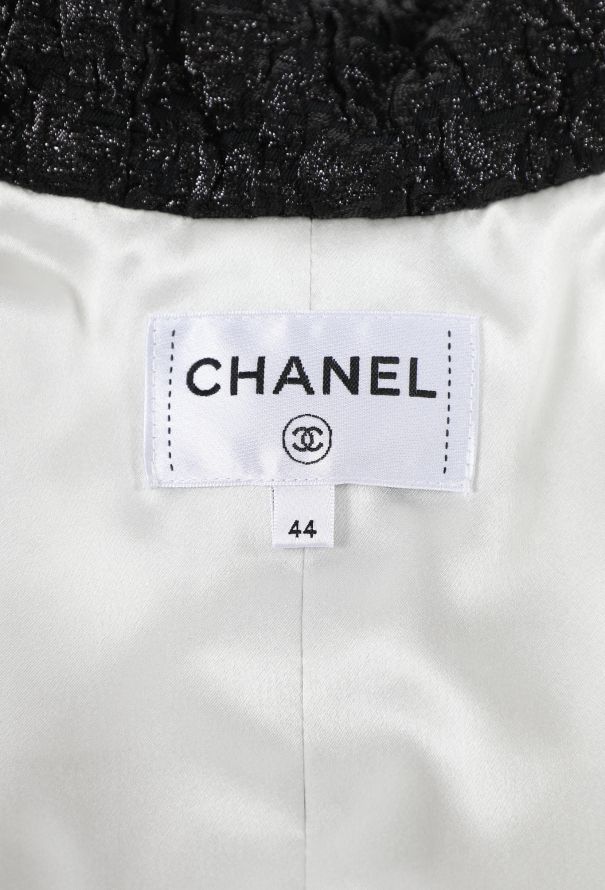 Chanel Iridescent Jacquard Coat, Pre-Fall 2020 - 8