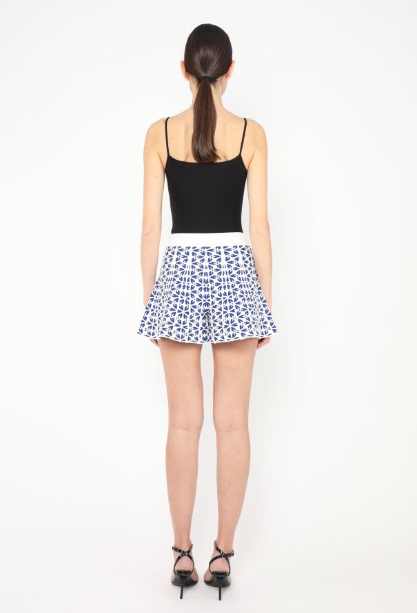 Alexander McQueen Flared Jacquard Shorts - 4
