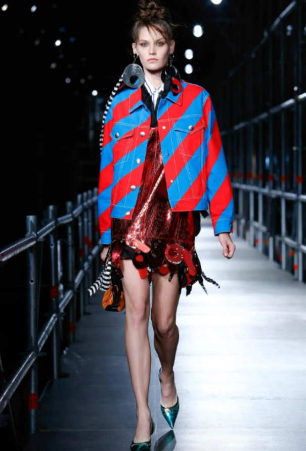 Miu Miu Resort 2016 Graphic Top & Color Block Skirt Set - 4