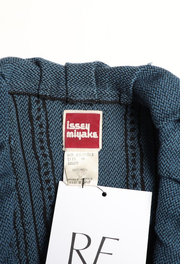Issey Miyake Rare 1982 Oversized Samurai Coat - 6