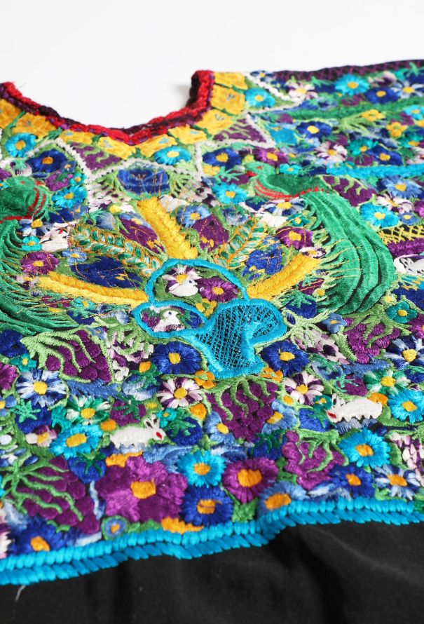 World Treasures 70s Hand Embroidered Mexican Top - 6