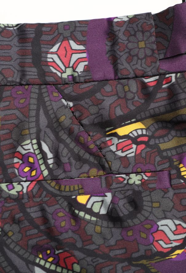 Louis Vuitton Pre-Fall 2009 Printed Satin Trousers - 9