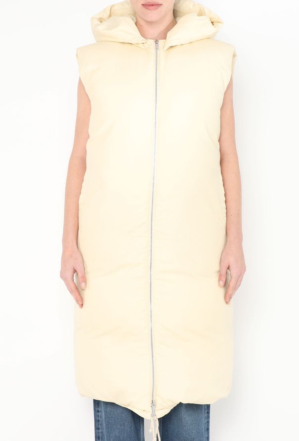 Céline Pre-Fall 2018 Hooded Down Vest - 4