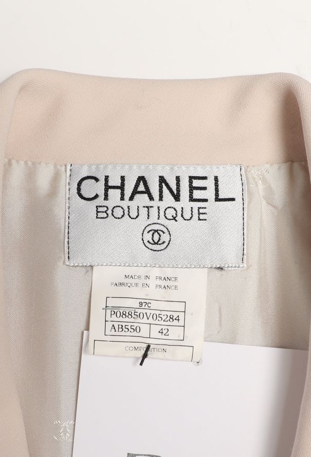 Chanel 1997 Notched 'CC' Pocket Jacket - 6