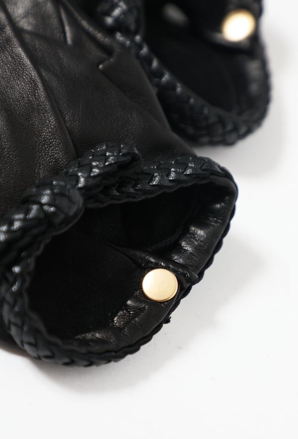 Exquisite Vintage Causse 'Lily' Lambskin Gloves - 4